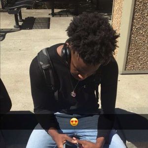 Meet your Posher, Seth